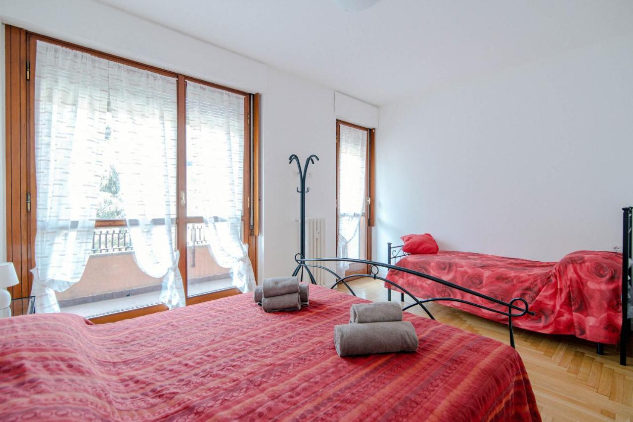 Dodo Red - The House Of Travelers Apartment Como Exterior photo