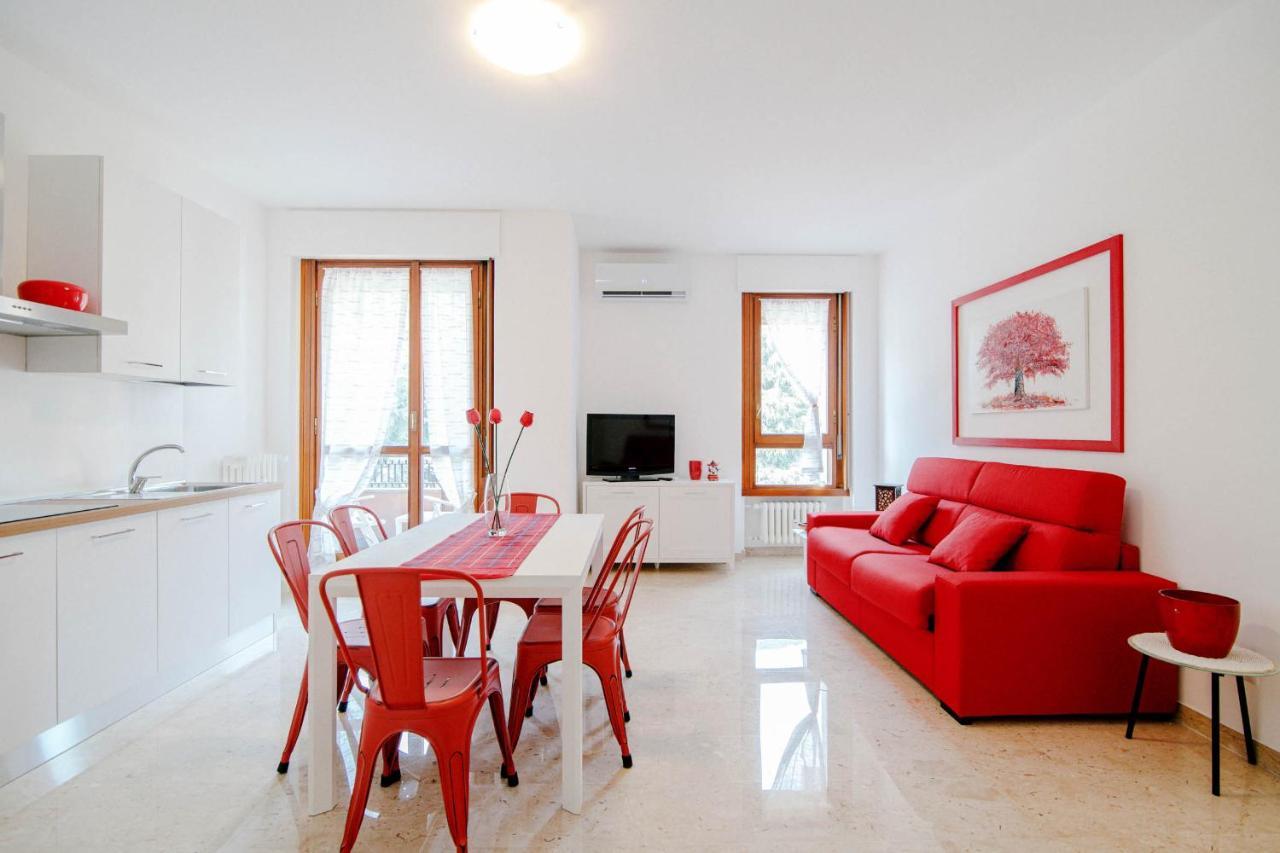Dodo Red - The House Of Travelers Apartment Como Exterior photo