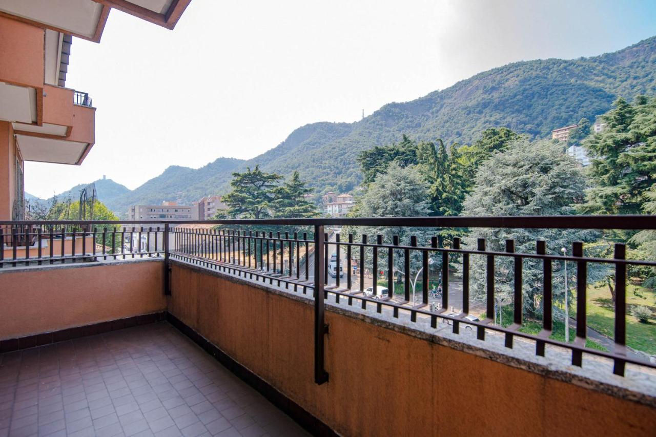 Dodo Red - The House Of Travelers Apartment Como Exterior photo
